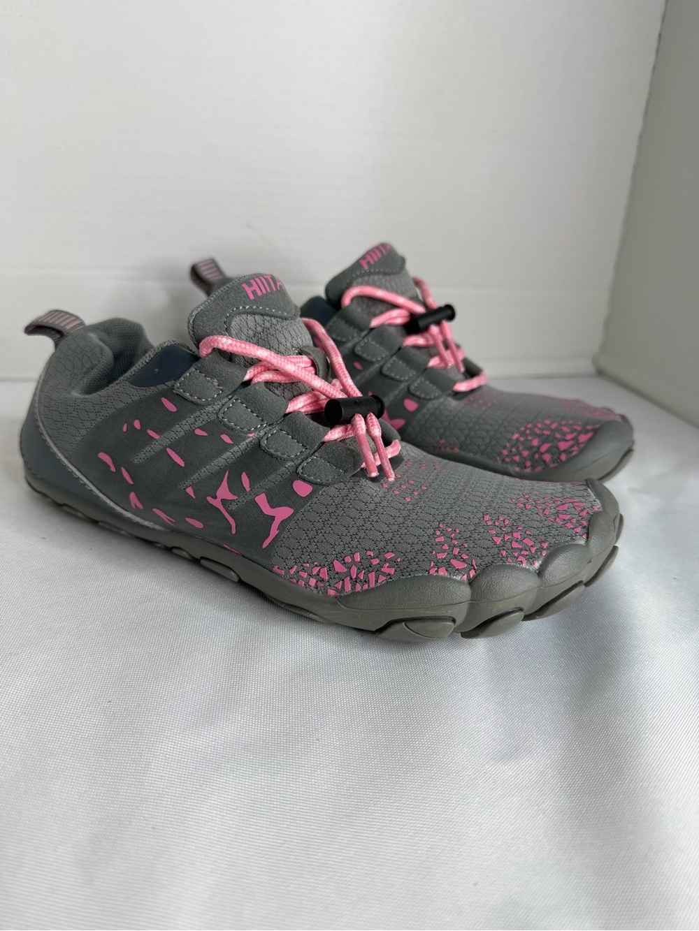 Hiitave Barefoot Women's Grey and Pink Water Shoes - Lightweight Slip-On Size 6